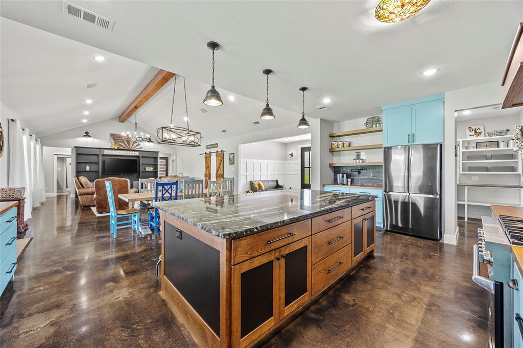 Four Post Ranch - Residential