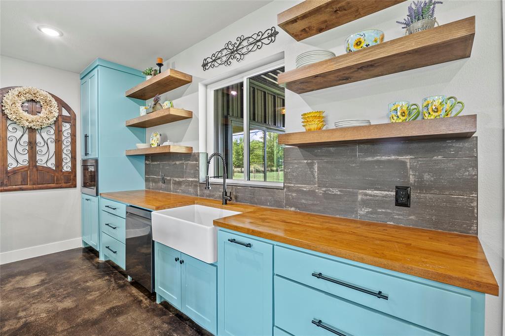 Four Post Ranch - Residential