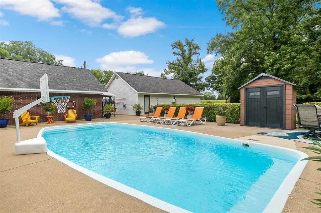 brookwood addition - Residential