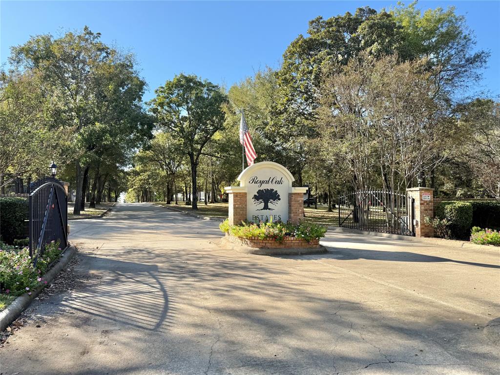 Royal Oak Estates - Land