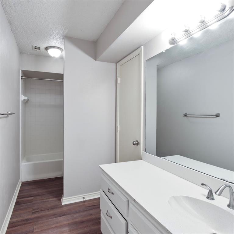 Meadowbrook Estates - Residential