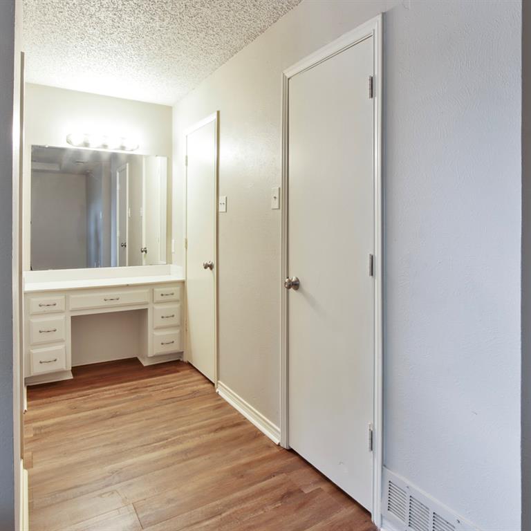 Meadowbrook Estates - Residential