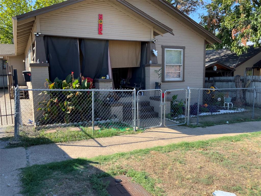 This is a 3 bedroom 2 bath home. There is also a 1 room apartment in the rear of the home w a full kitchen and bath  It has its own water meter and electric. Apartment is an easy income producing unit. Home is nestled in an older established neighborhood. In walking distance to Texas Wesleyan. Home is being sold as is.