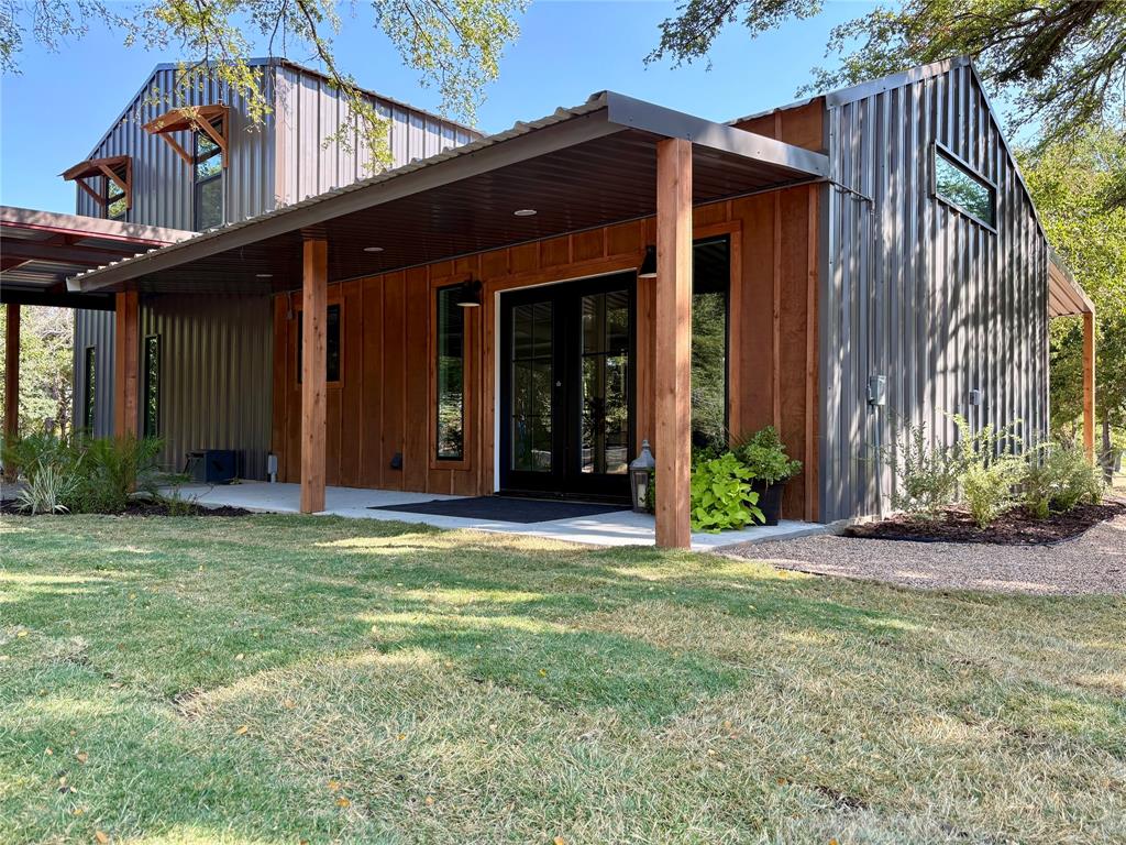 Willow Beach - Residential