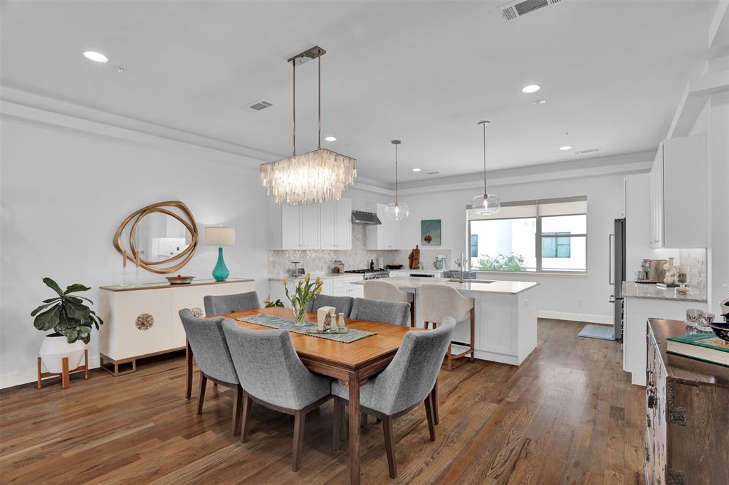 Villas on Hutton - Residential