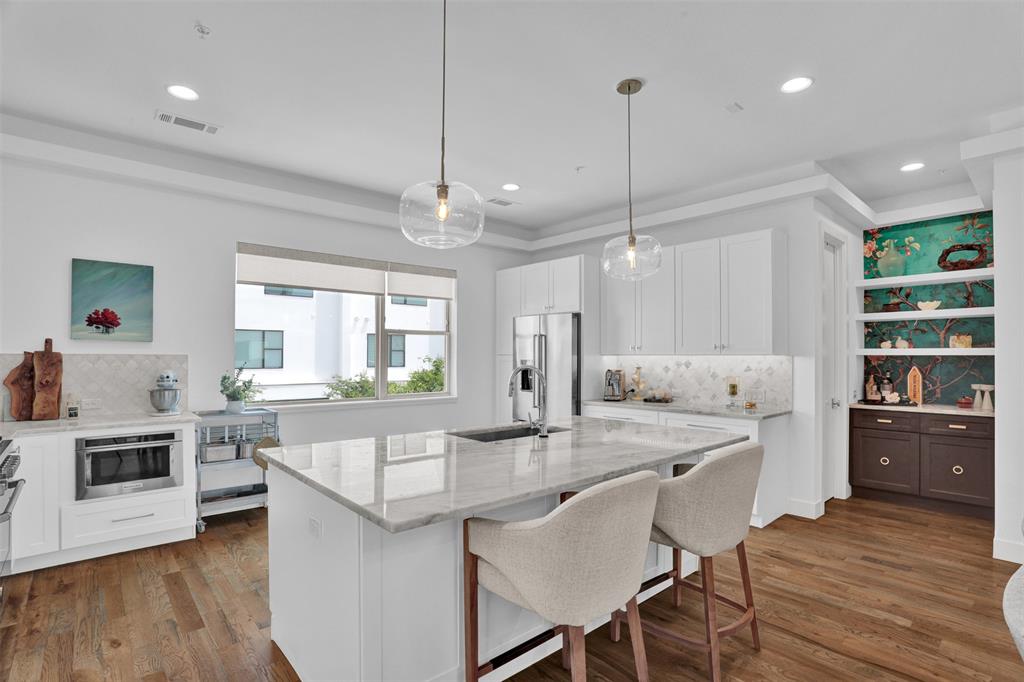 Villas on Hutton - Residential