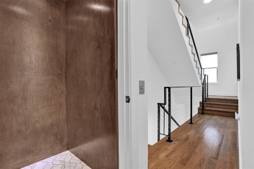 Villas on Hutton - Residential