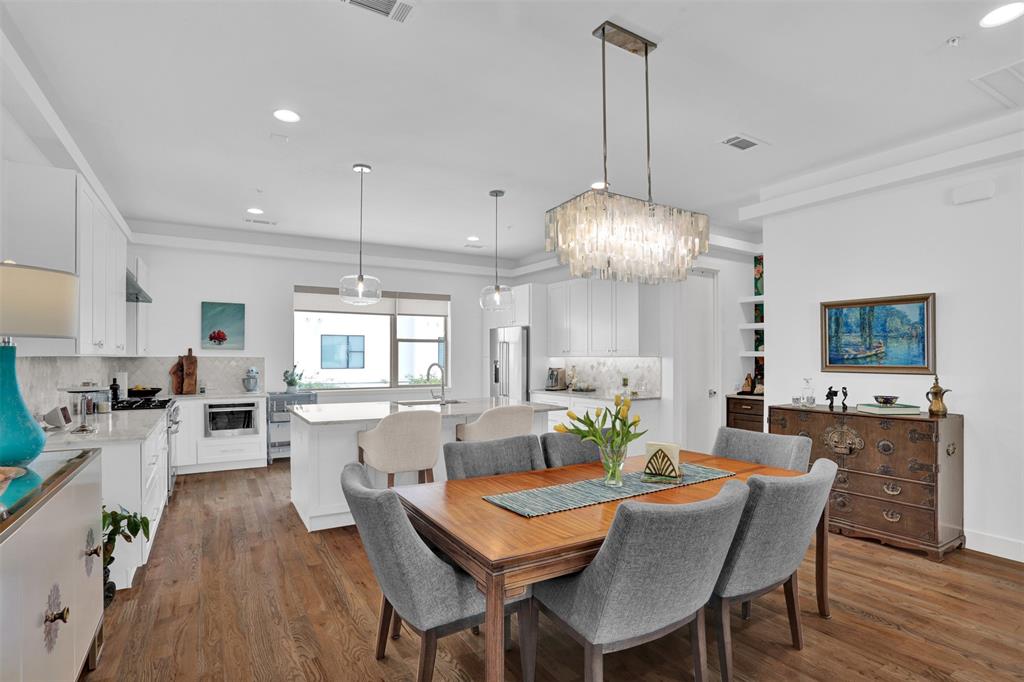 Villas on Hutton - Residential