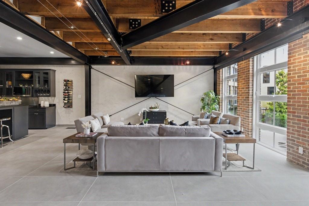 Magnolia Hill - Residential