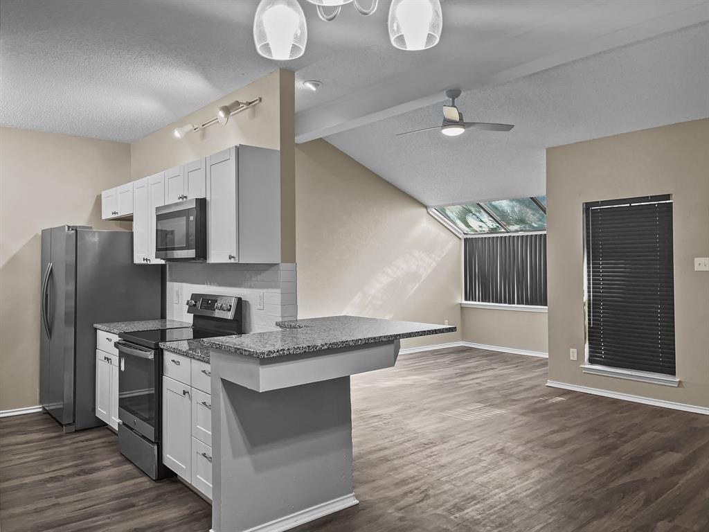 Trinity Royal Condos - Residential