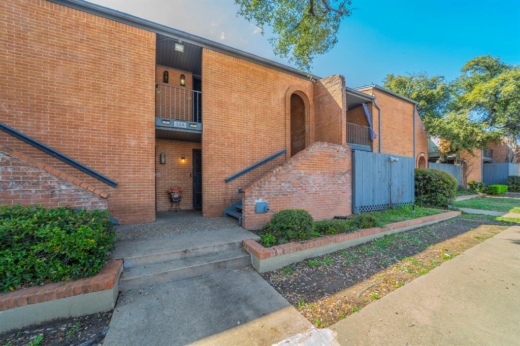 Castillian Condo The - Residential