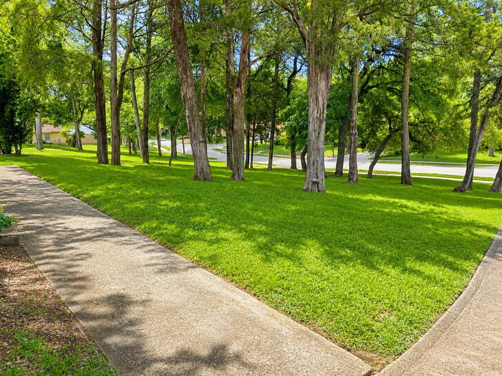 Club Oaks 01 - Residential