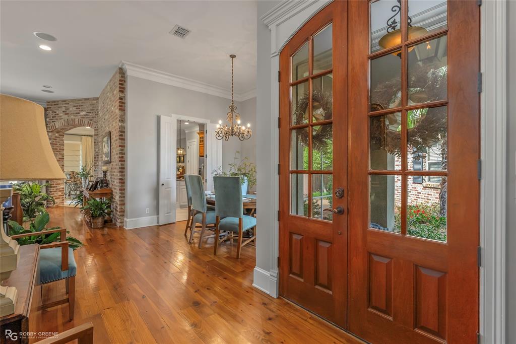 Oak Alley - Residential