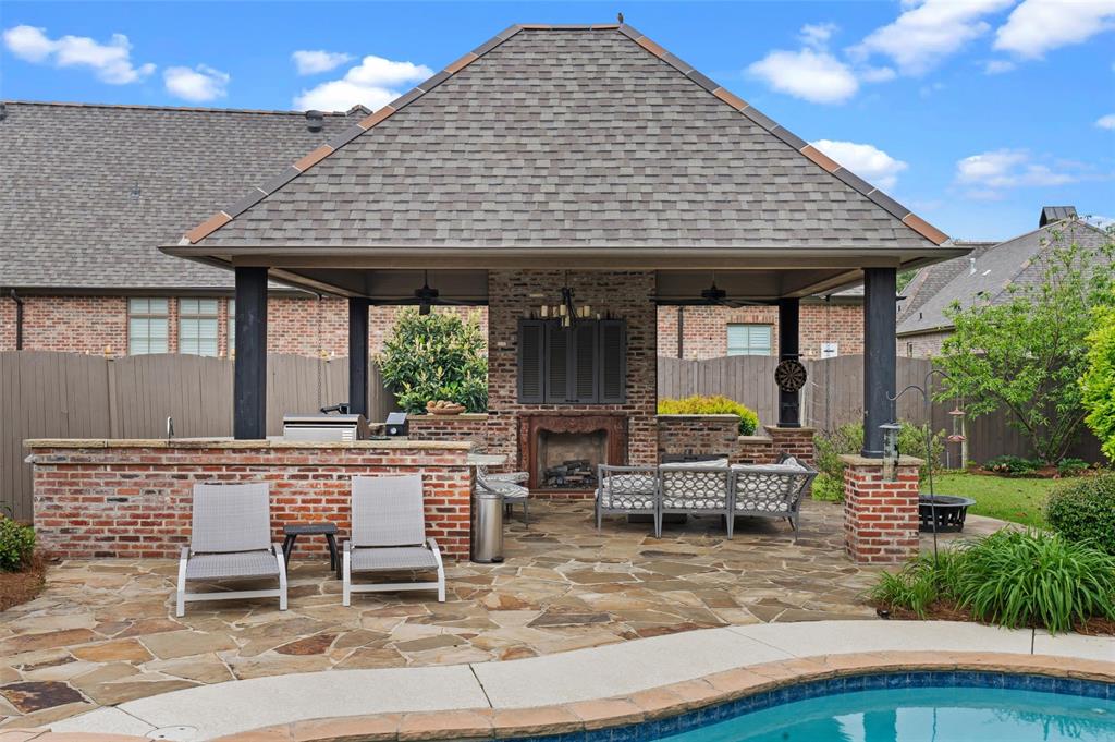 Oak Alley - Residential