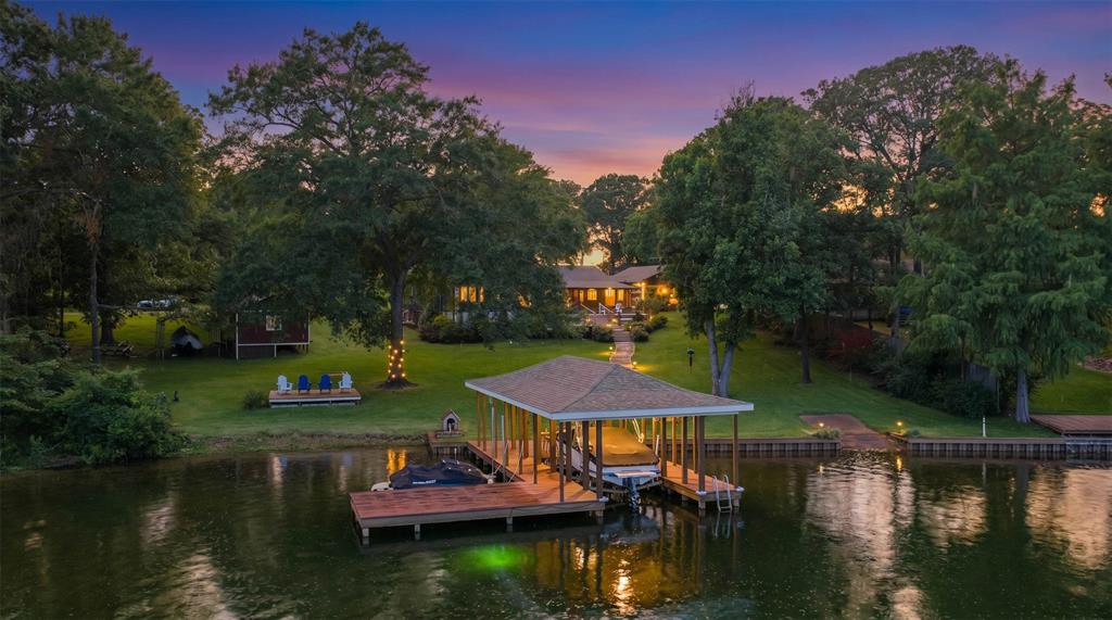 Hills Point - Residential