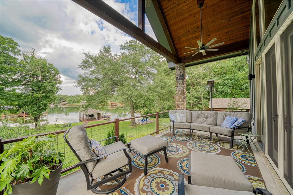 Hills Point - Residential