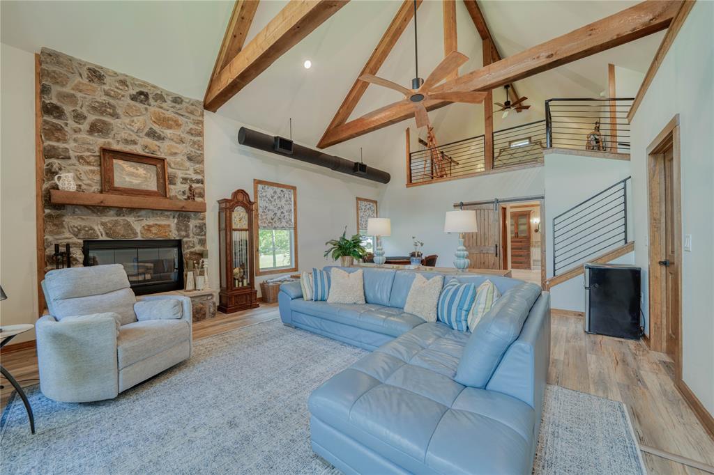 Hills Point - Residential