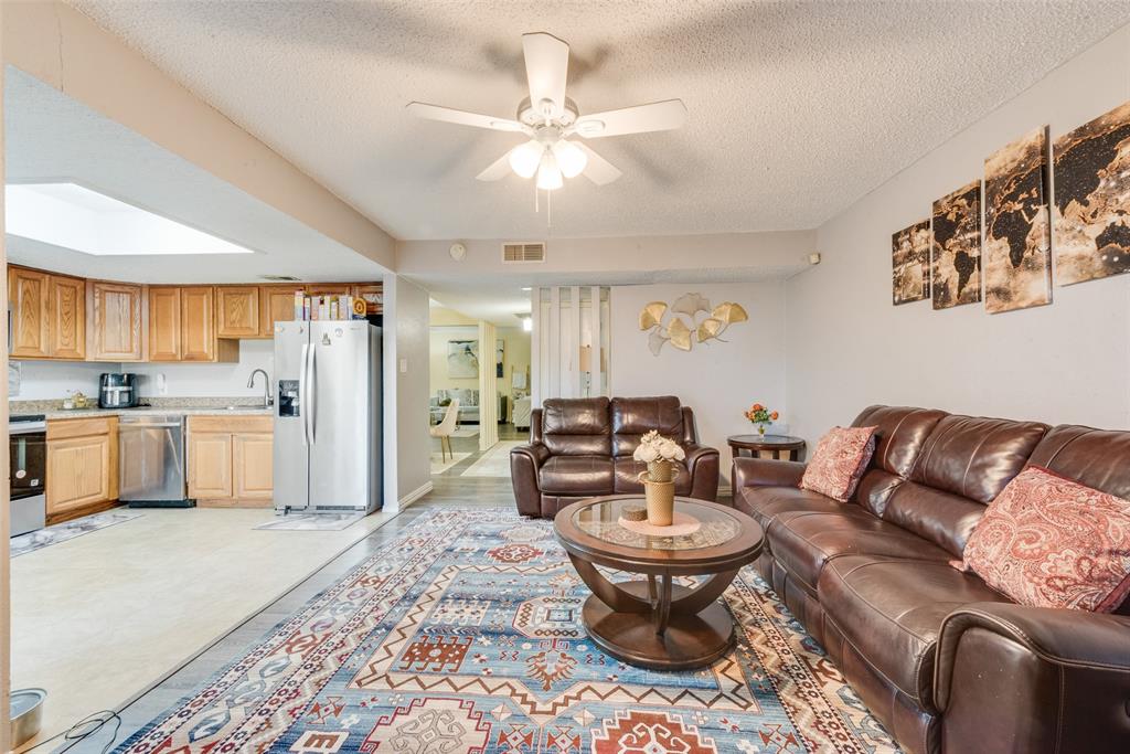 Woodhaven Twnhse Rev - Residential