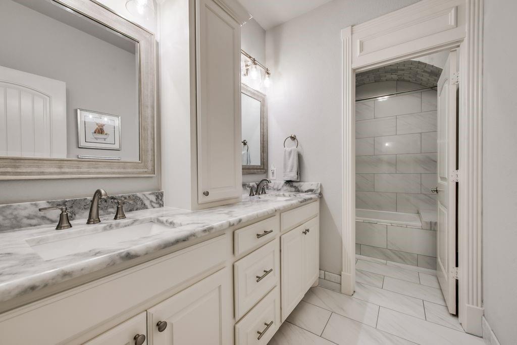 Bryson Manor Ph 1 - Residential