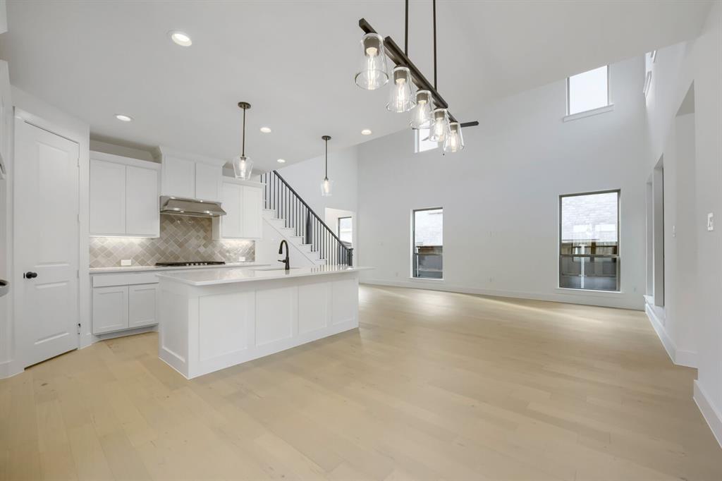 Ventana - Residential