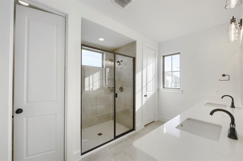 Ventana - Residential
