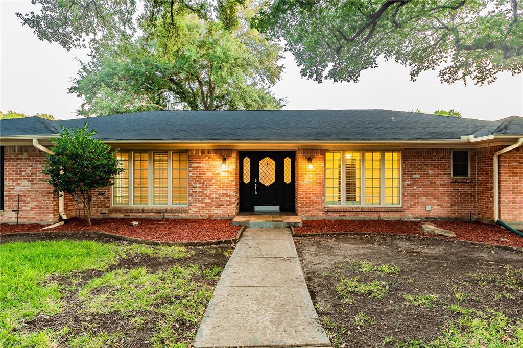 ROYAL RIDGE ADDN - Residential Lease