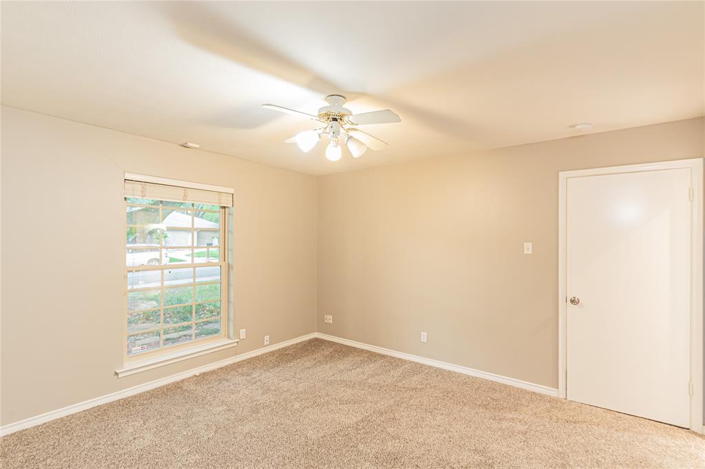 ROYAL RIDGE ADDN - Residential Lease