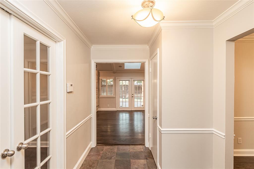 ROYAL RIDGE ADDN - Residential Lease