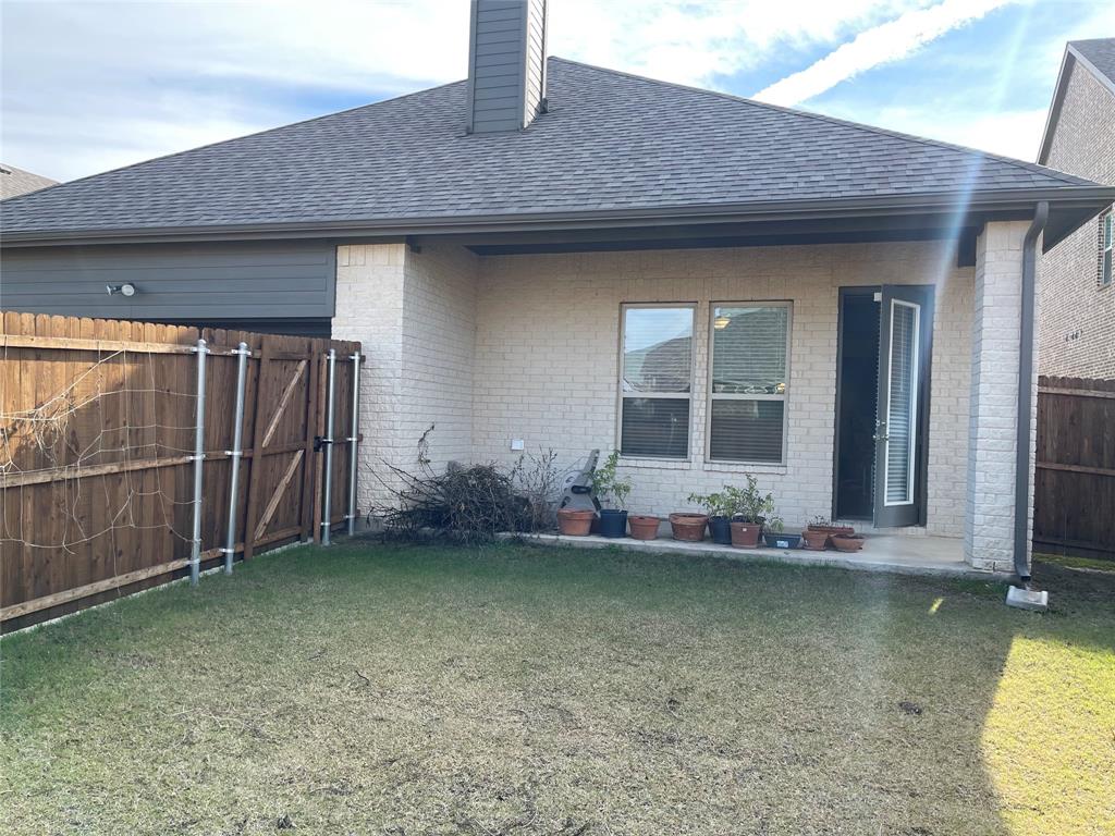 Lakes of River Trails - Residential Lease