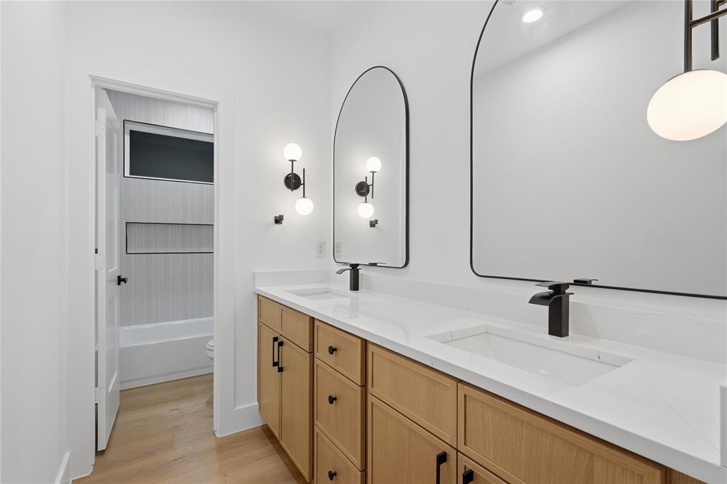 Irwins Alex M - Residential