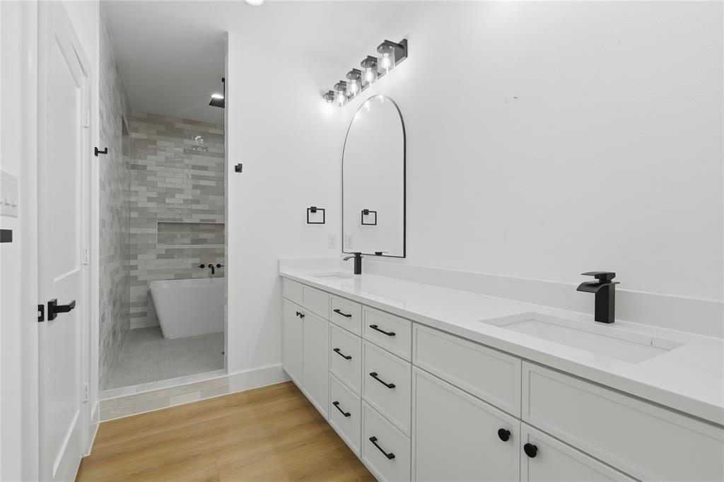 Irwins Alex M - Residential