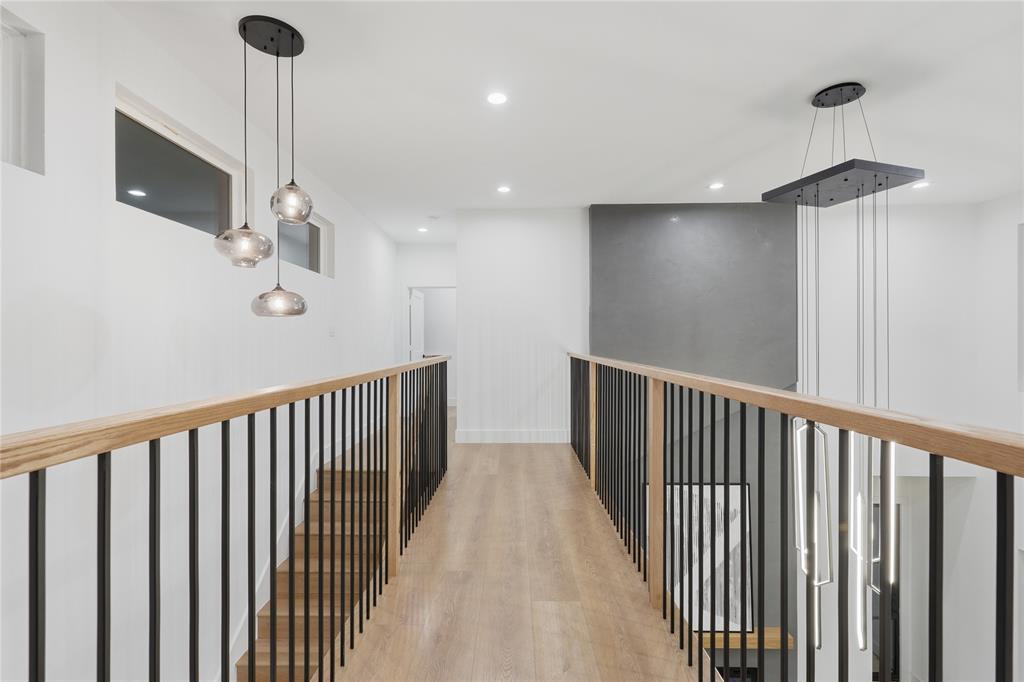 Irwins Alex M - Residential