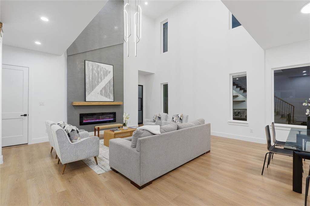 Irwins Alex M - Residential