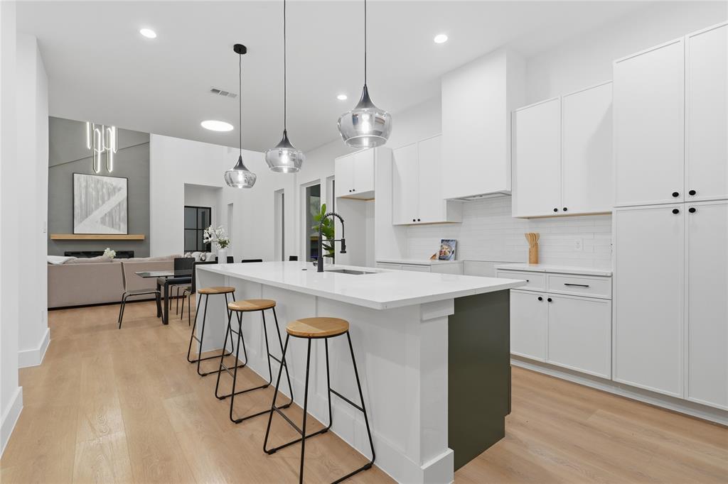 Irwins Alex M - Residential