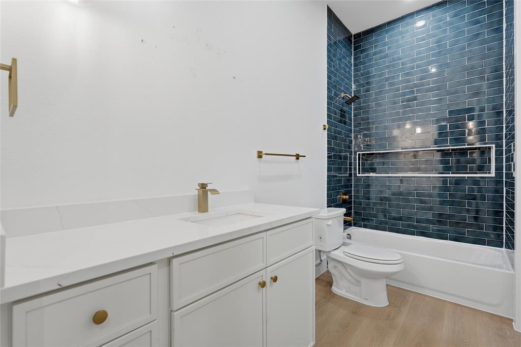 Irwins Alex M - Residential