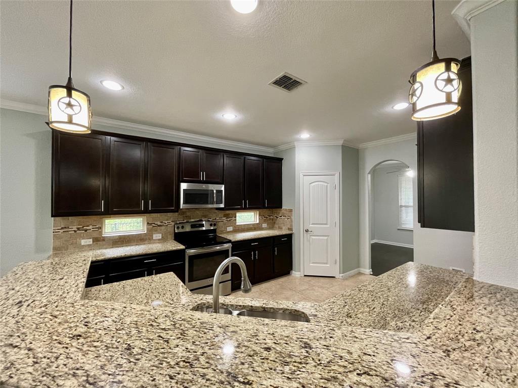 The Shores At Hidden Cove Phas - Residential Lease