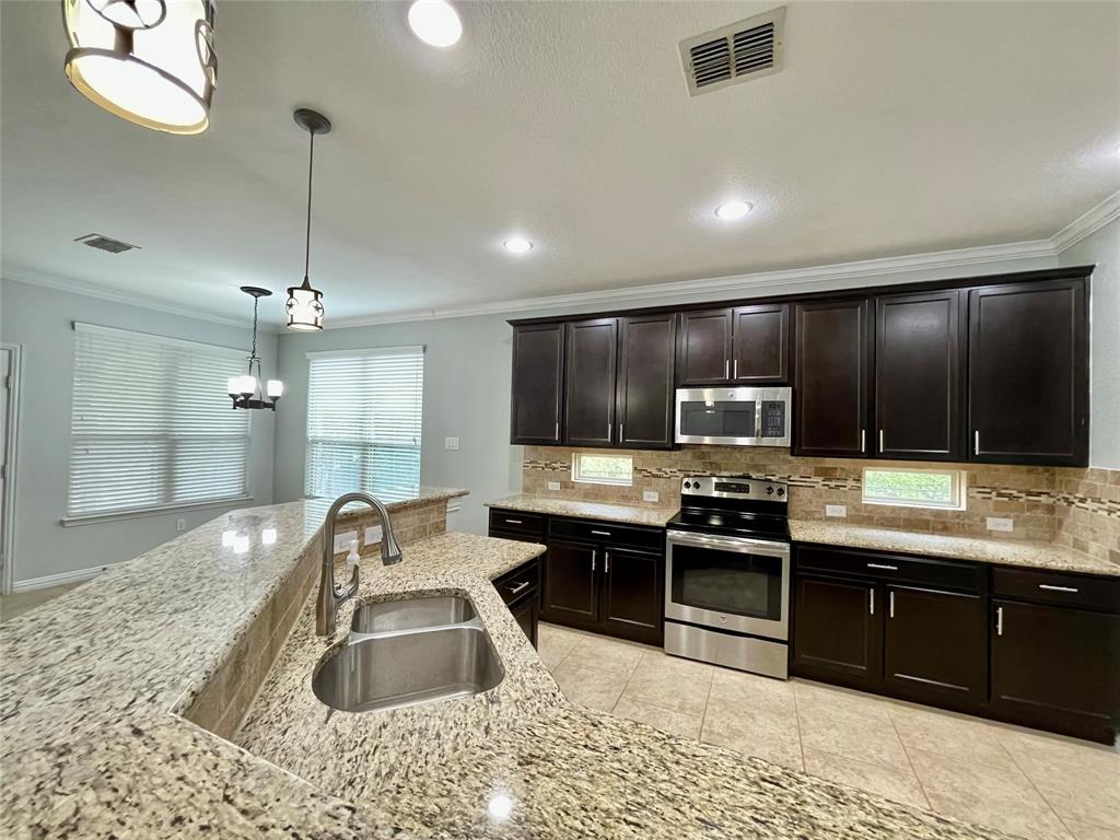 The Shores At Hidden Cove Phas - Residential Lease