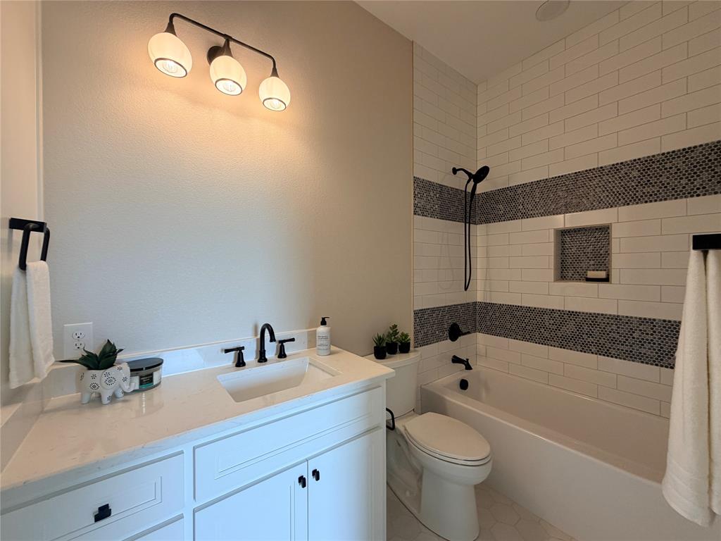 Oak Water Ranch - Residential