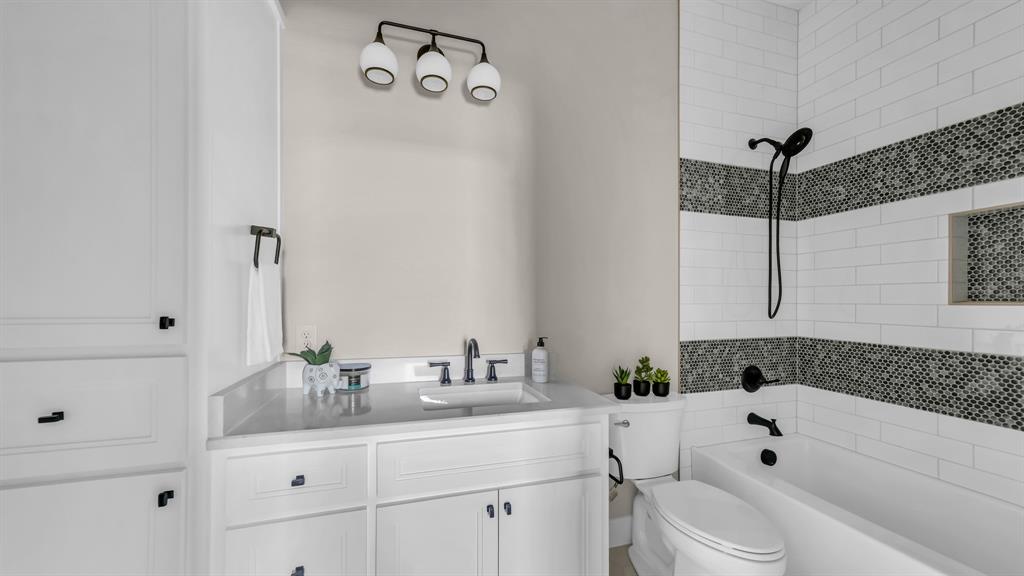 Oak Water Ranch - Residential