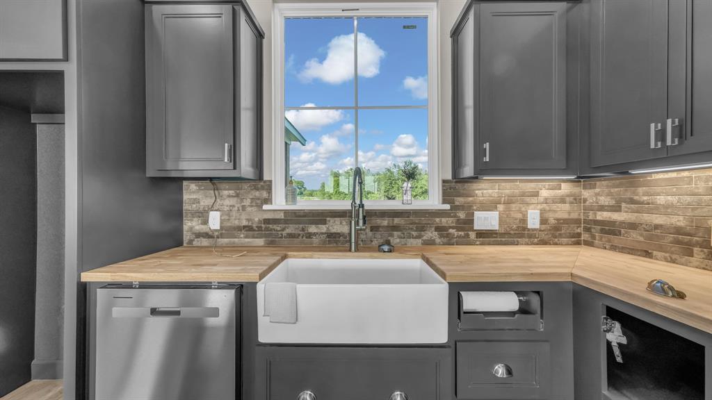 Oak Water Ranch - Residential