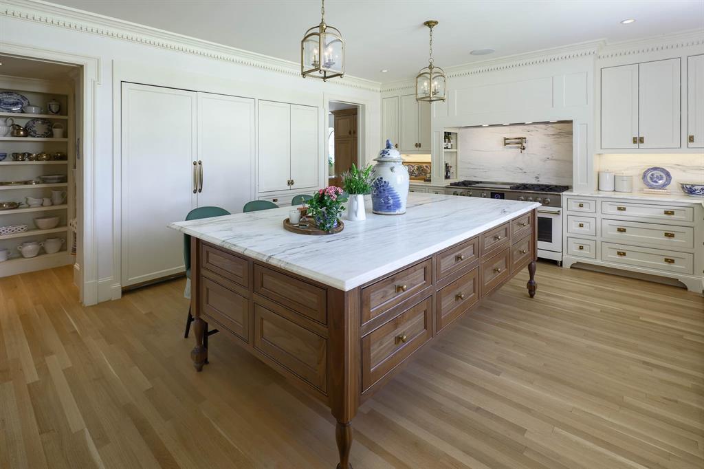 Highland Park West 8th Instl - Residential