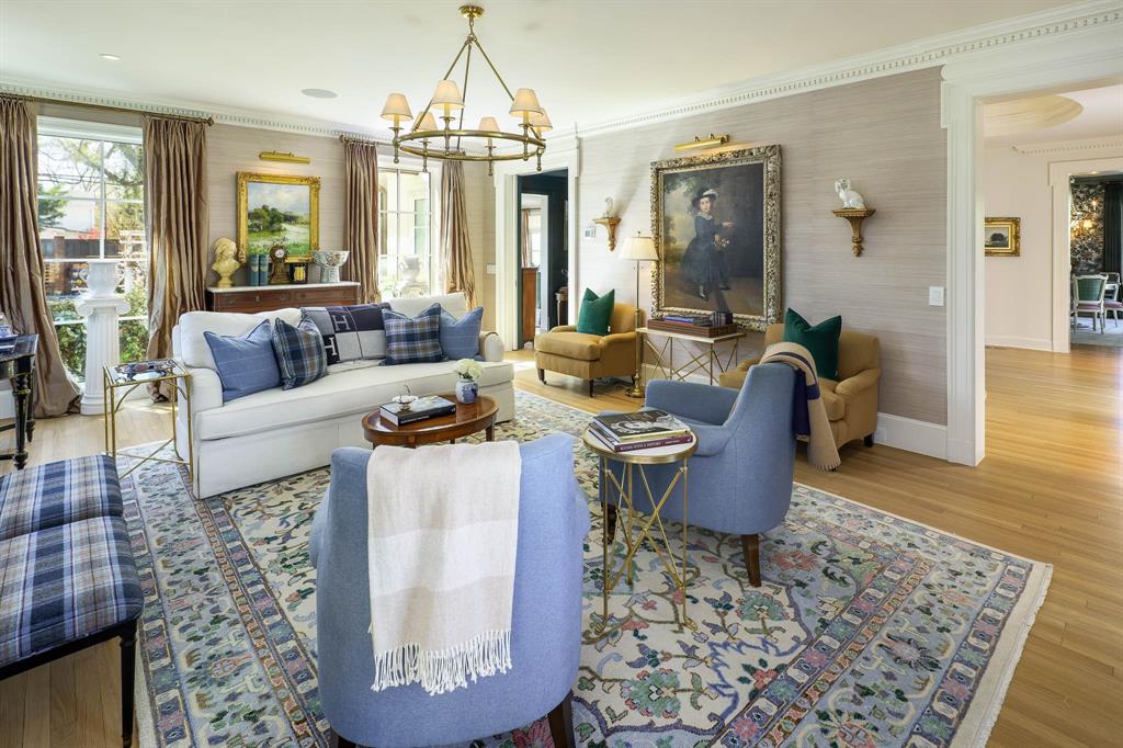 Highland Park West 8th Instl - Residential