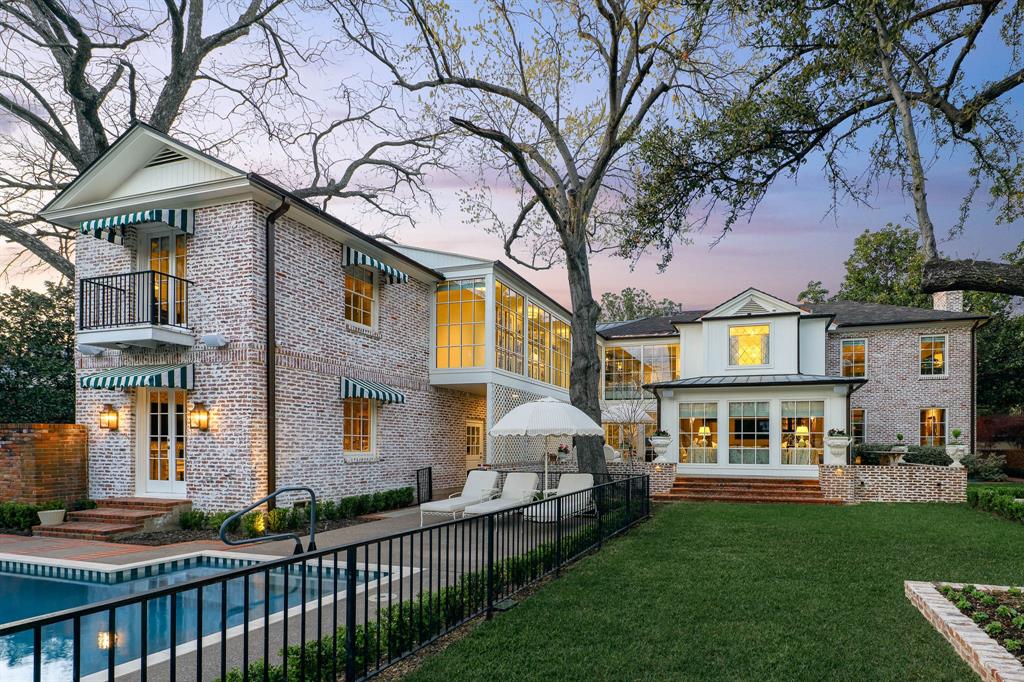 Highland Park West 8th Instl - Residential