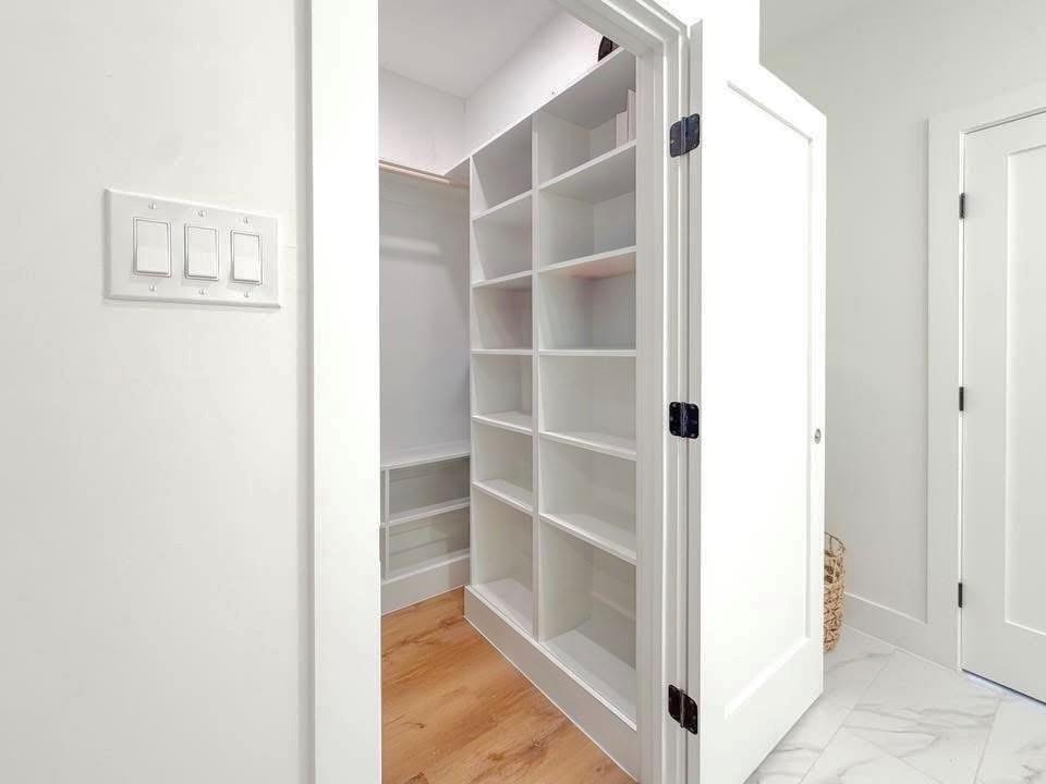 Amy Land Co - Residential