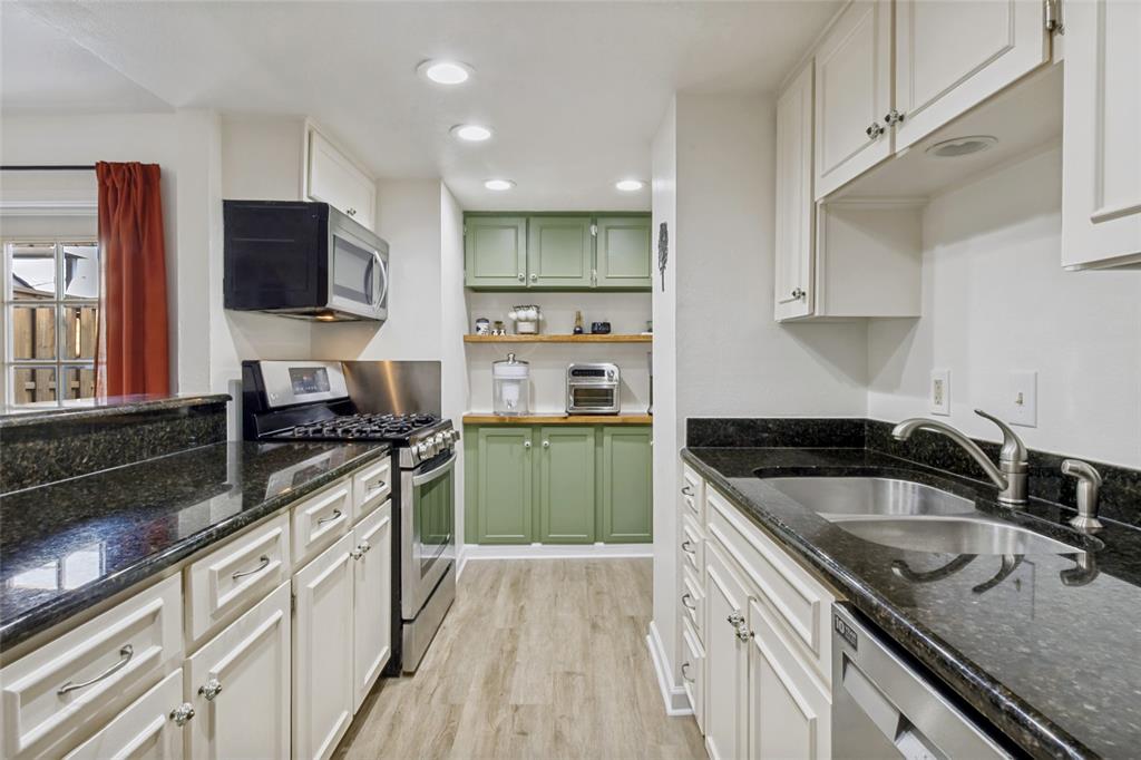 Prestonwood Country Club Condos - Residential
