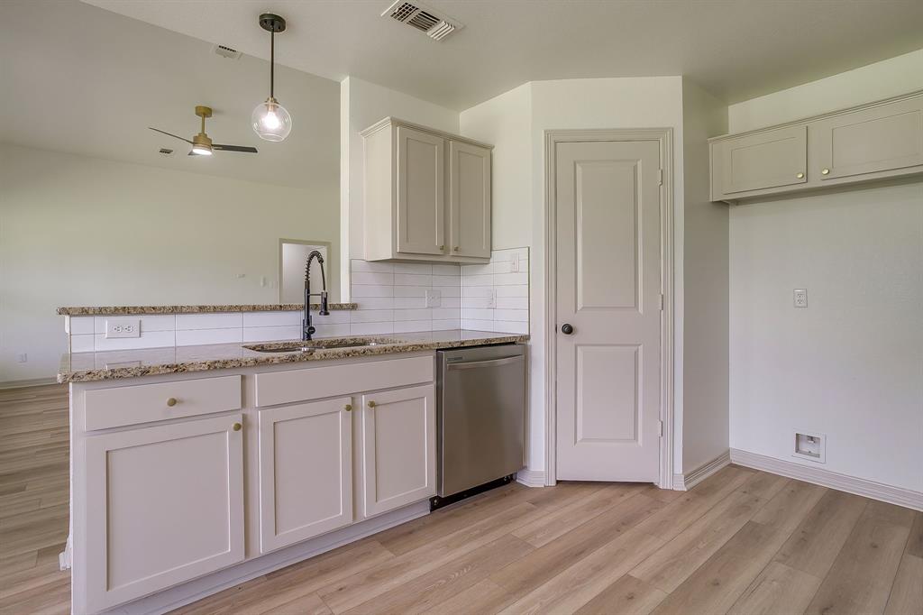 Meadow Ridge - Residential