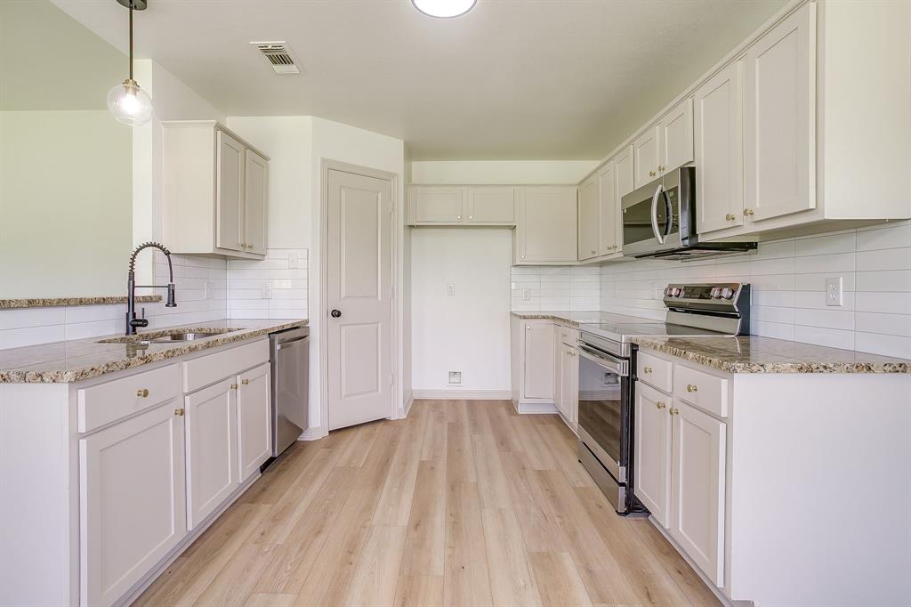 Meadow Ridge - Residential
