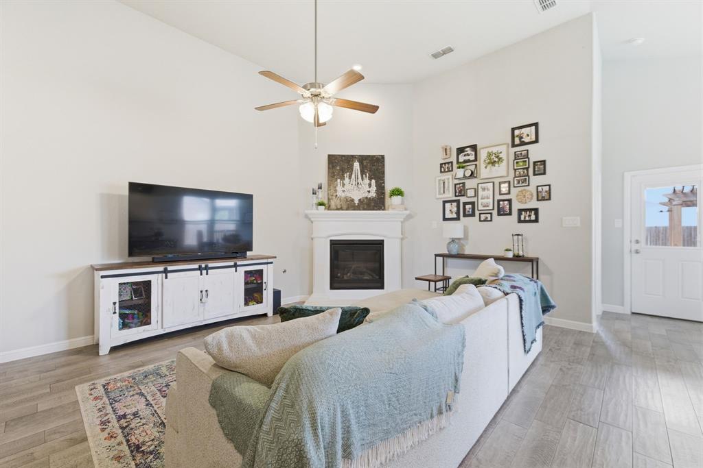 Basswood Xing Ph 3 - Residential