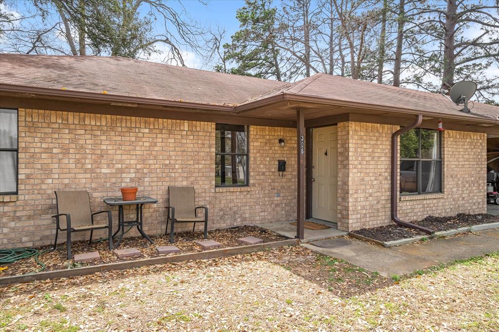 Mineola Townsites - Residential Income