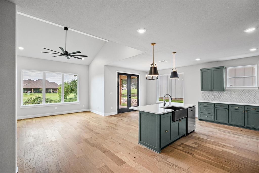Western Hills Harbor - Residential